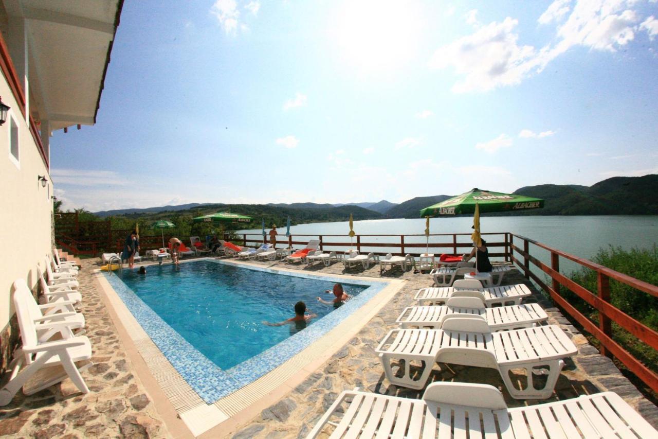 Pensiunea Belvedere Cincis Ngoại thất bức ảnh